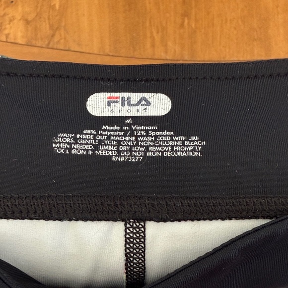 Fila Women’s Medium Black Capri with Neon Pink and Blue Pattern - Picture 2 of 4